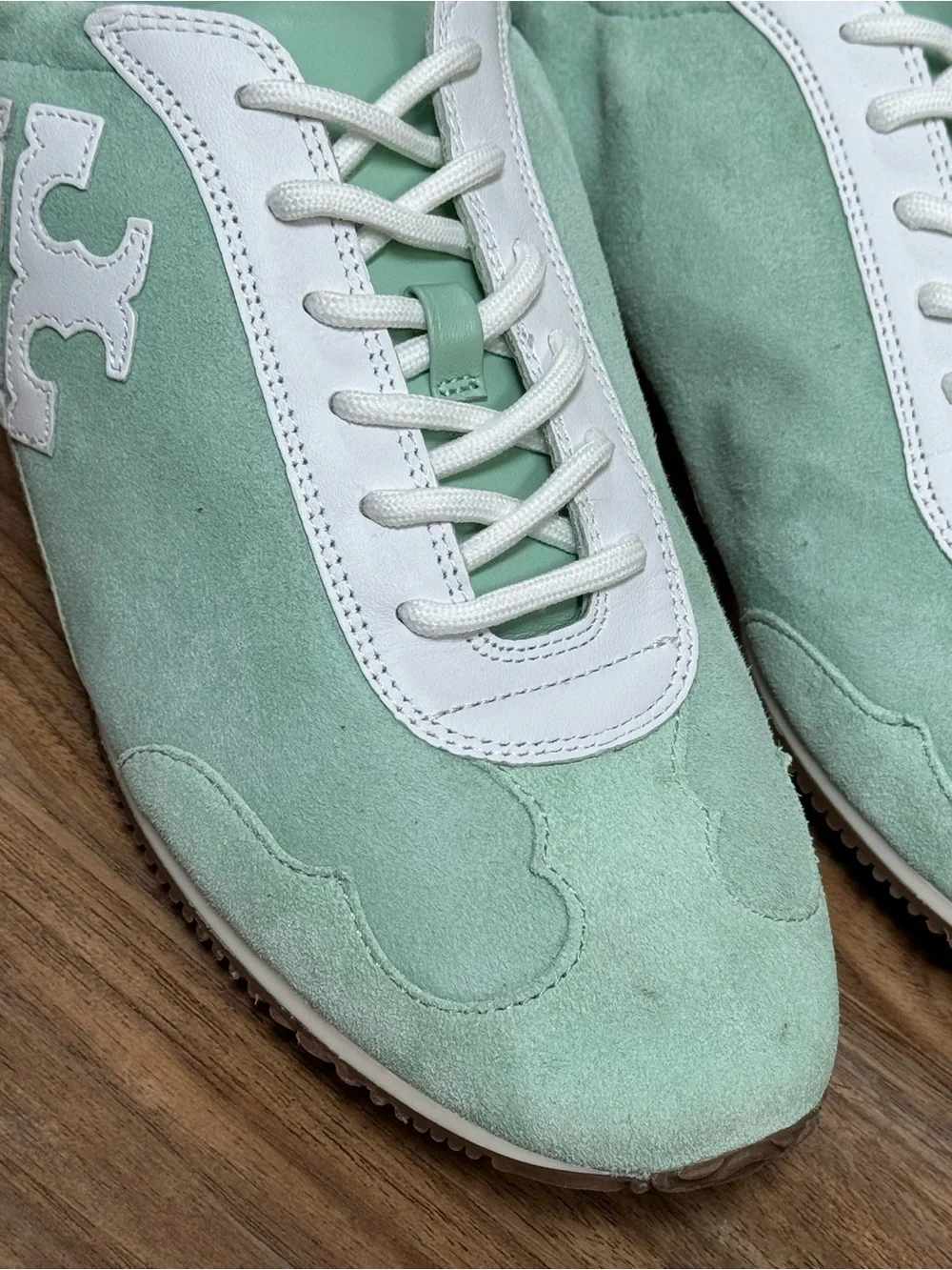 Tory Burch Mint Green Suede Leather Sneakers Size 9 NWOB
